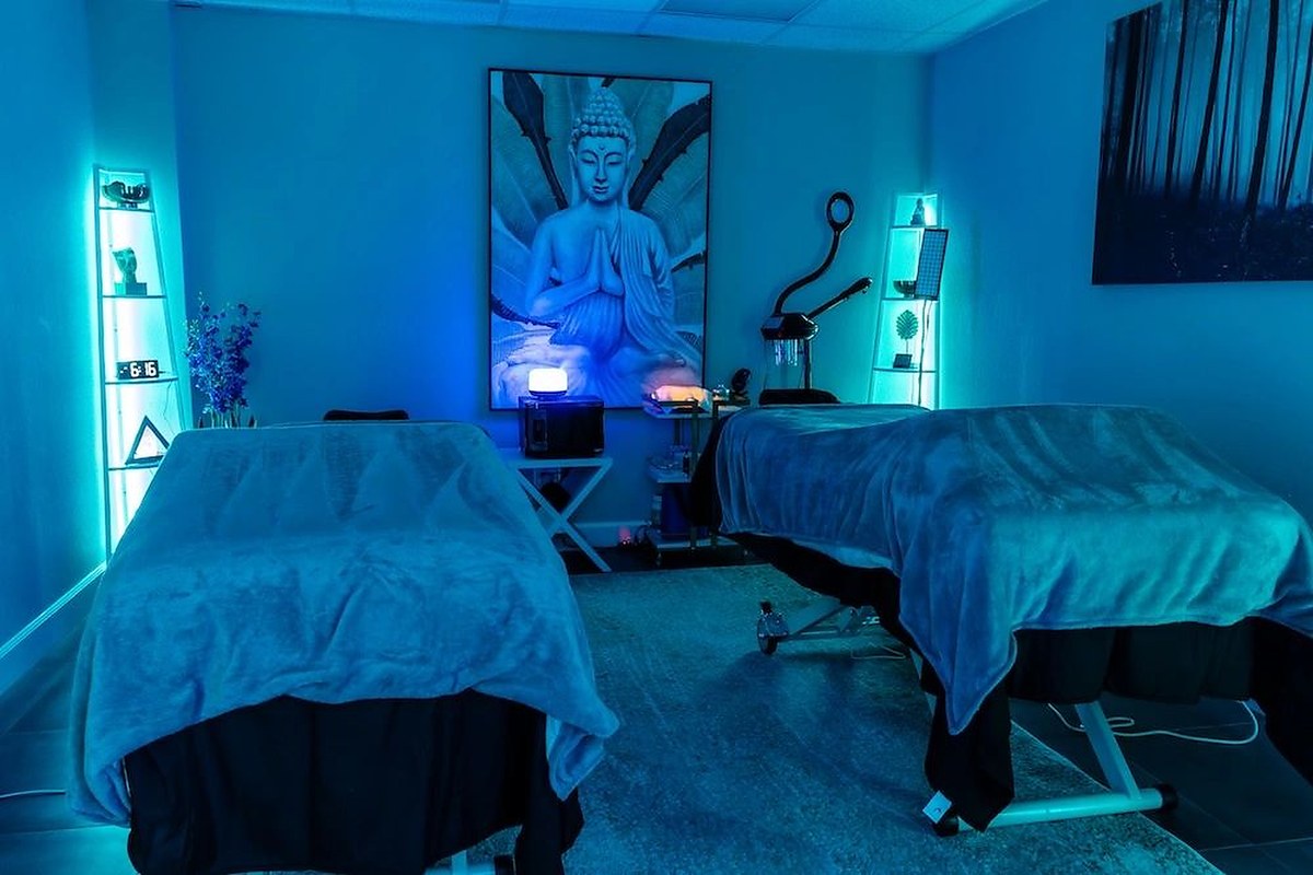 Massage tables at Wellness Elite Fitness Friendswood TX